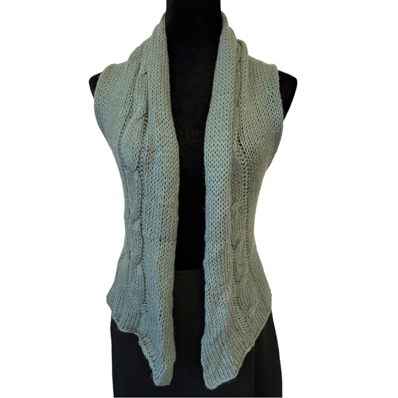 Gem Fox Grey Green Hand Knit Sweater Vest XS - Picture 3 of 9